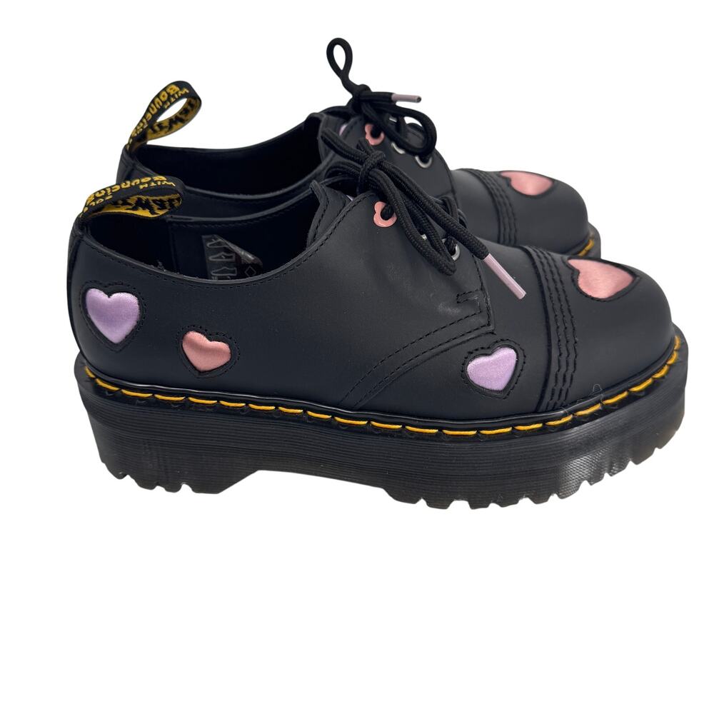 Dr. Martens 1461 Quad Hearts‎ Oxford Loafer Platform Size 7 Women's - Picture 11 of 13